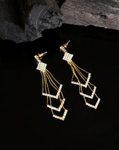 Load image into Gallery viewer, Crystal rhinestones dangle drop fashion earrings
