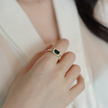 Load image into Gallery viewer, Green Gem Metal Chain Gold Rings For Woman
