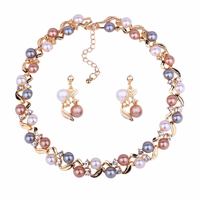 Clavicle Short Chain Imitation Pearl Necklace