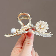 Load image into Gallery viewer, Head Dress New Pearl Catch Clip

