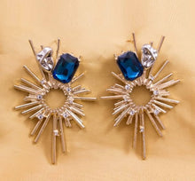 Load image into Gallery viewer, Blue Horizon Earrings
