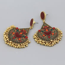 Load image into Gallery viewer, Big Sector Round Carved Indian Earrings
